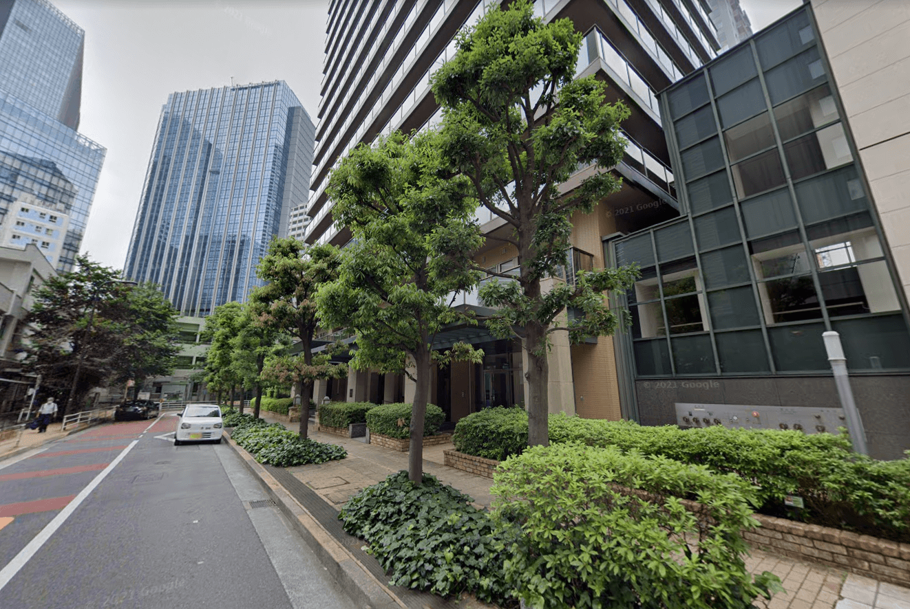 西新宿パークサイドタワーの入り口