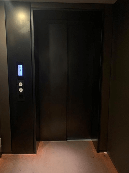 プラウド恵比寿南のエレベーター