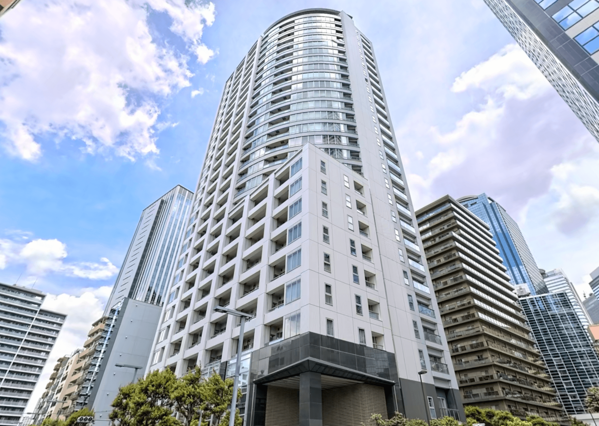 アトラスタワー西新宿の外観写真