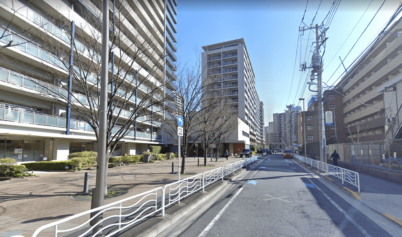 東京フロントコート周辺の入り口