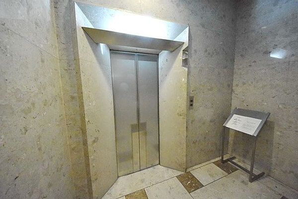 リバーゲートレジデンスのエレベーター