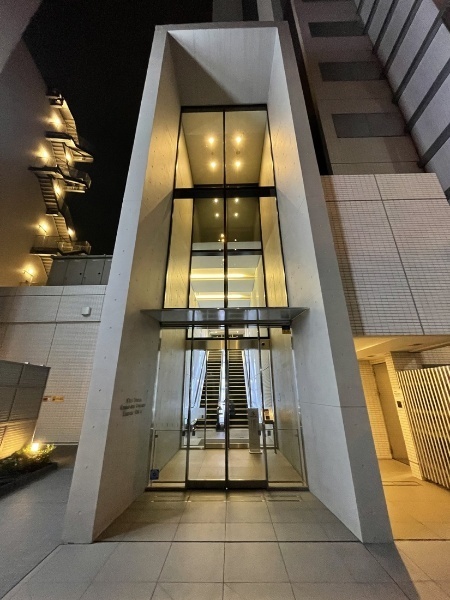 シティタワー駒沢大学のエントランス