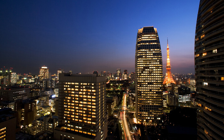 パークキューブ愛宕タワーから見える東京タワー